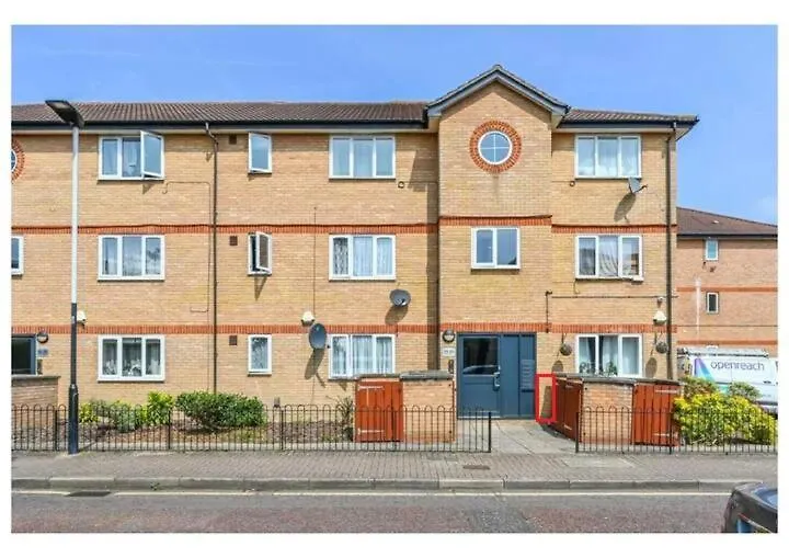 Cozy Apertment In London - Beckton Apartment 0*,  United Kingdom